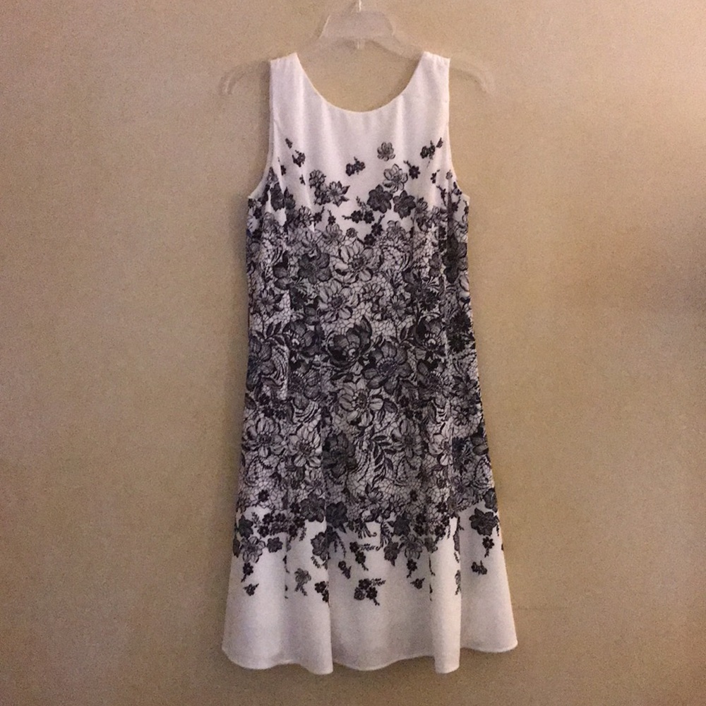 Chico's white and black sleeveless dress